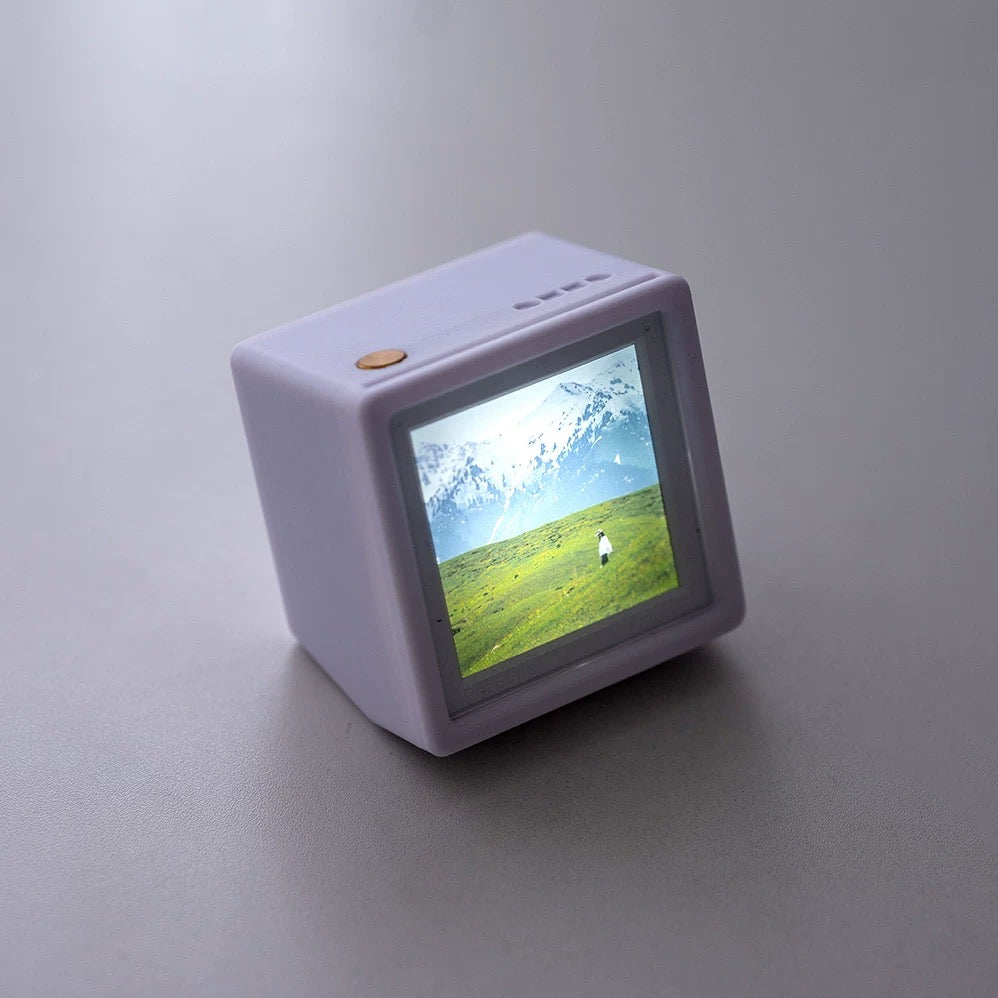 Photographic Film Reversal Film Decorative Night Light / Suitable for 7x7cm Film