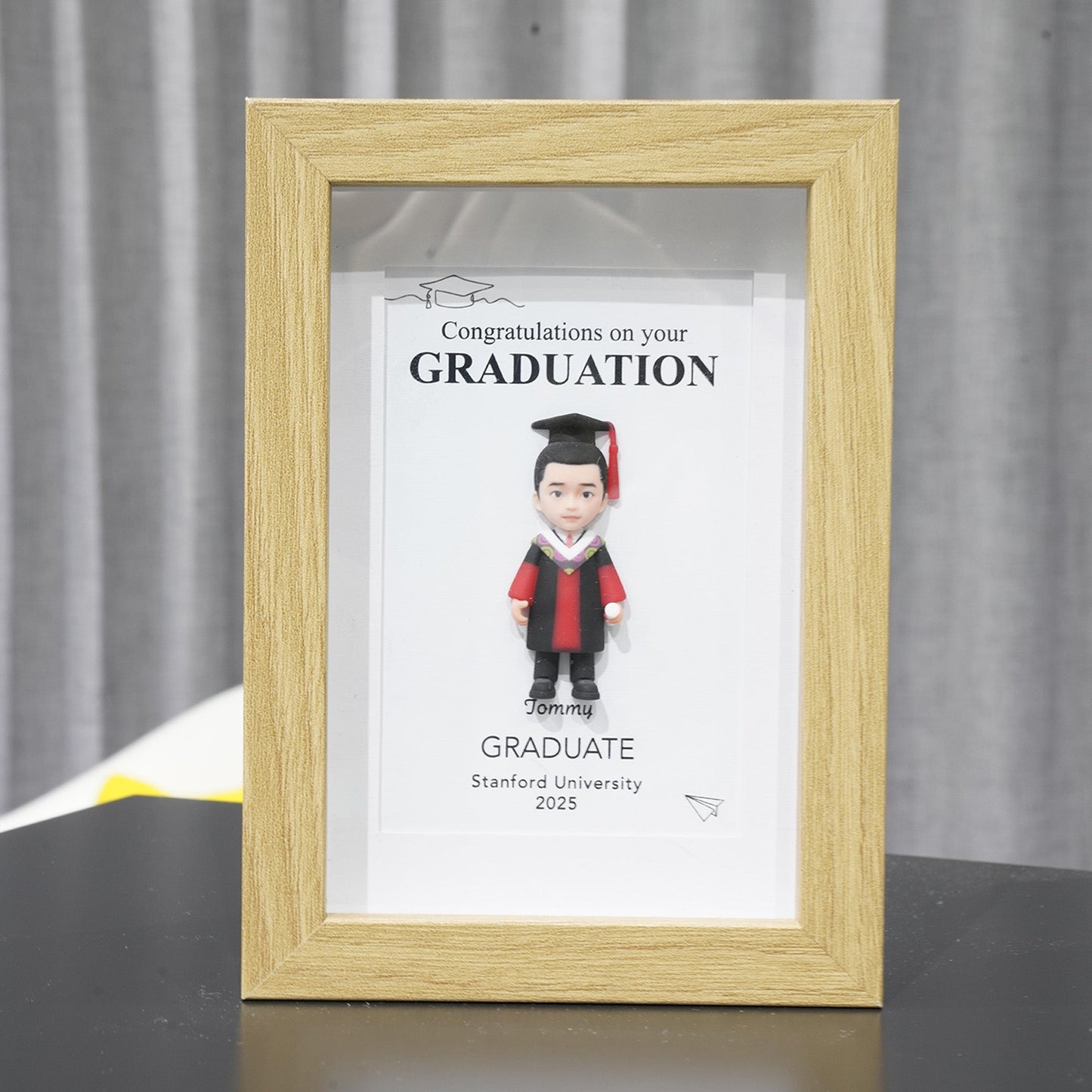 Custom 3D Printed Graduation Figurine Frame - Personalized Graduate Gift - OOOMG