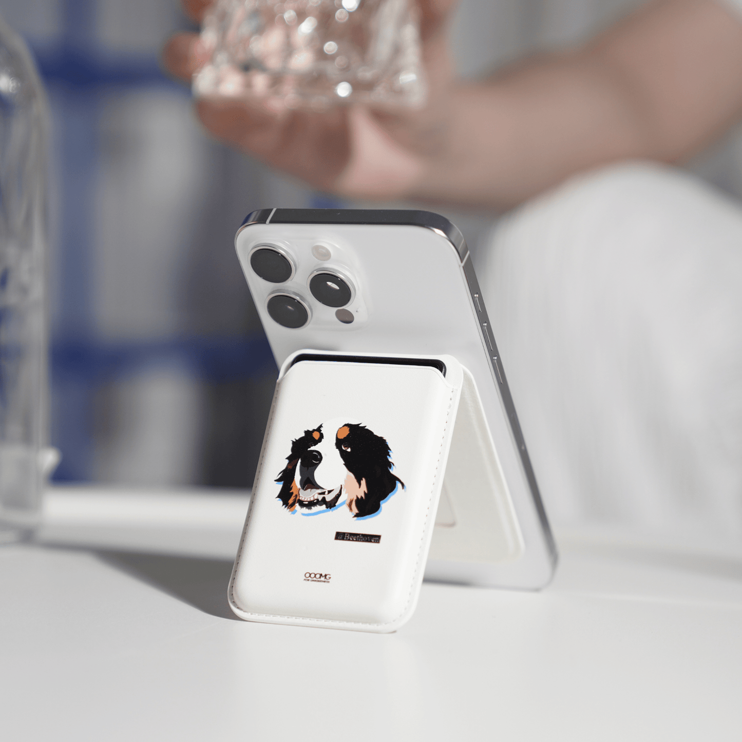 MiLi Tag × OOOMG | MagSafe Case with Custom Portrait/Pet Design and Mili Item Finder Tracking - OOOMG