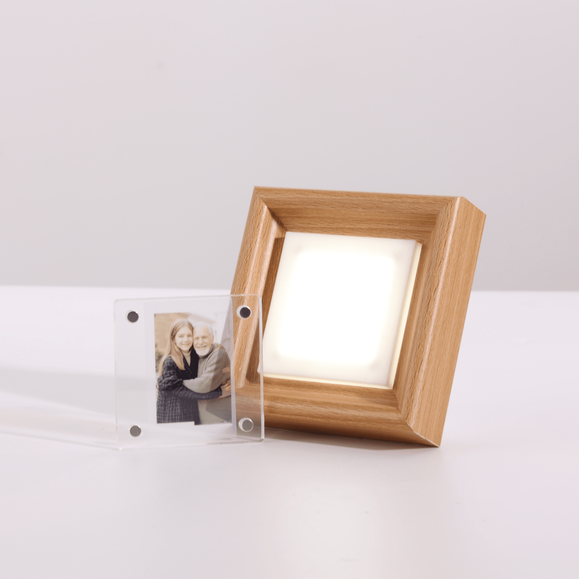Customized Acrylic Frame with Backlight and Changeable Photos - OOOMG