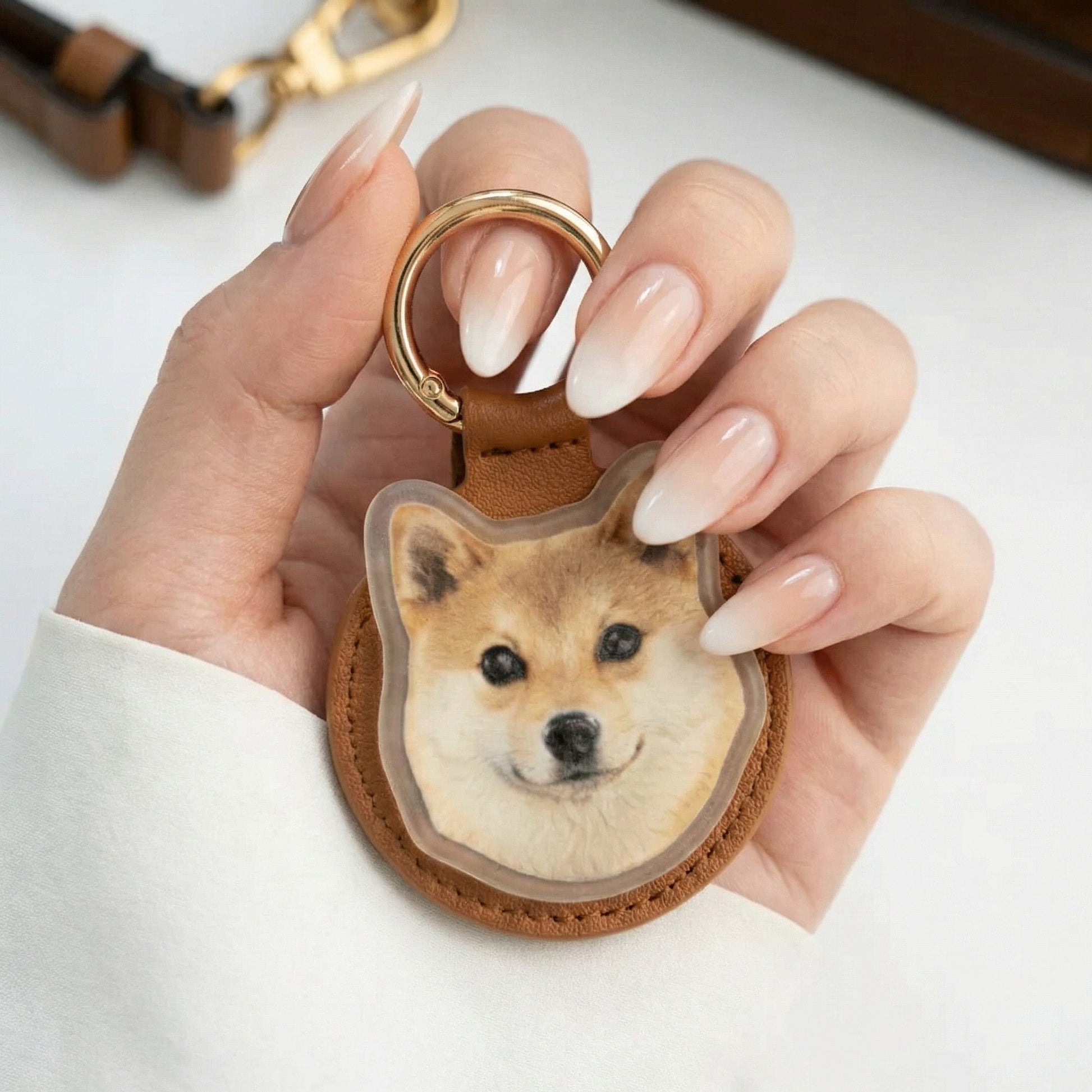 Pre - order | Leather Pet Portrait Keychain Premium 3D Photo Bag Charm Keychain - OOOMG